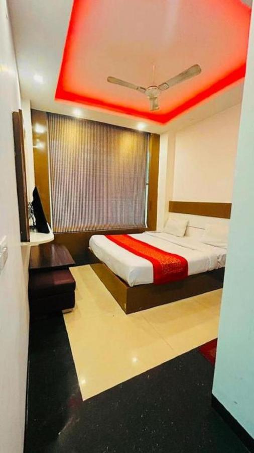 Sky Residency Bed & Breakfast New Delhi Exterior photo